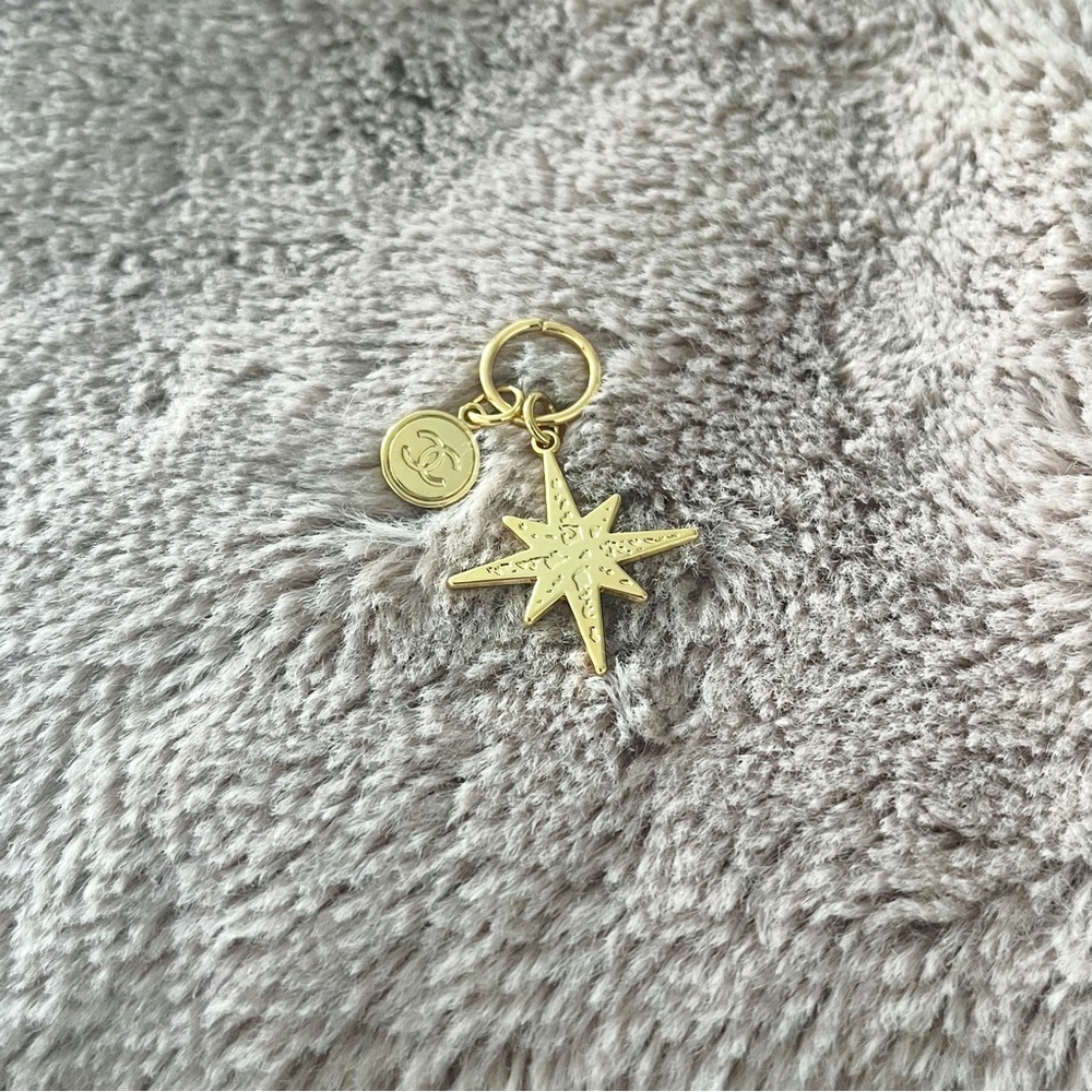 Chanel beauty Christmas limited charm
